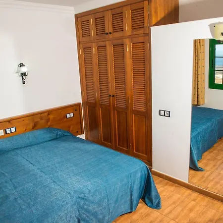 La Palmera Apartment *