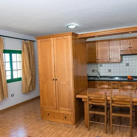 Apartment La Palmera
